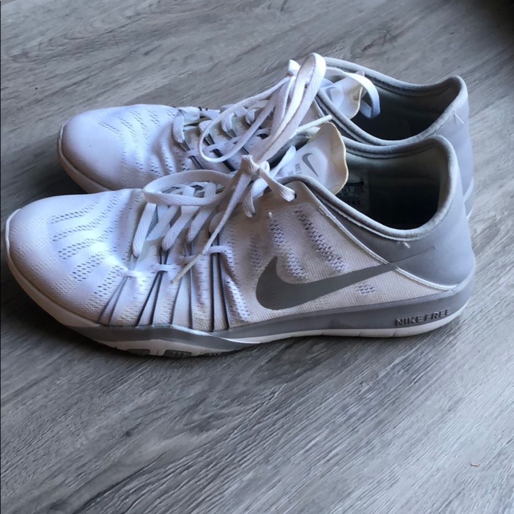 Nike Free TR6 - Picture 3 of 7